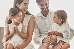 04familias-cosquillas